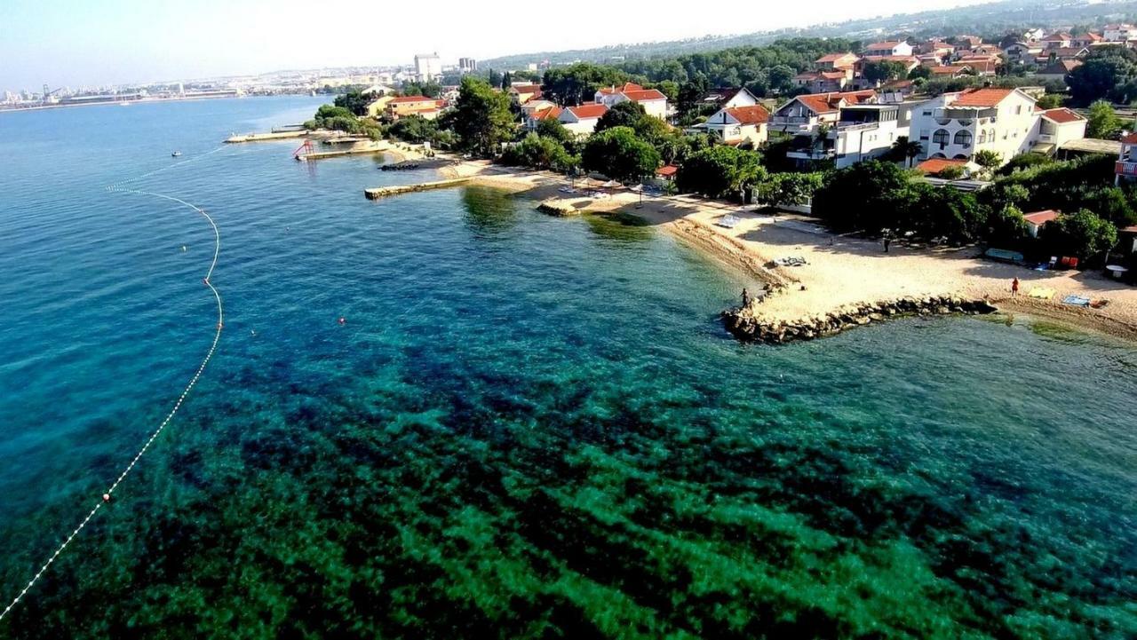 Mobile Homes Olive And Sea Бибинье Экстерьер фото