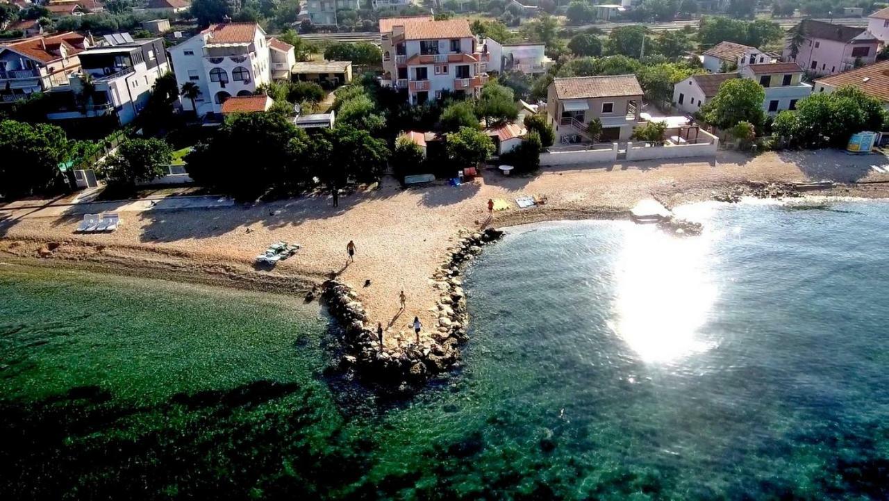 Mobile Homes Olive And Sea Бибинье Экстерьер фото